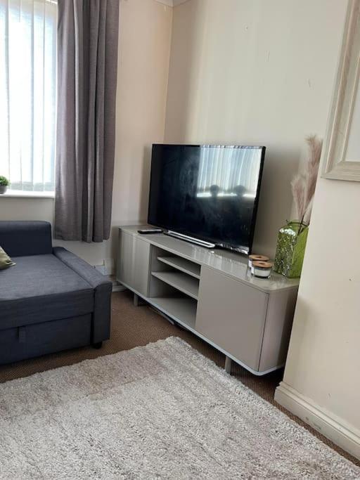 1 Bedroom Flat Sleeps 4 In Abingdon Oxfordshire Dış mekan fotoğraf