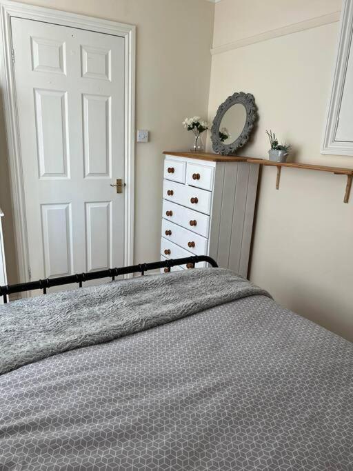 1 Bedroom Flat Sleeps 4 In Abingdon Oxfordshire Dış mekan fotoğraf