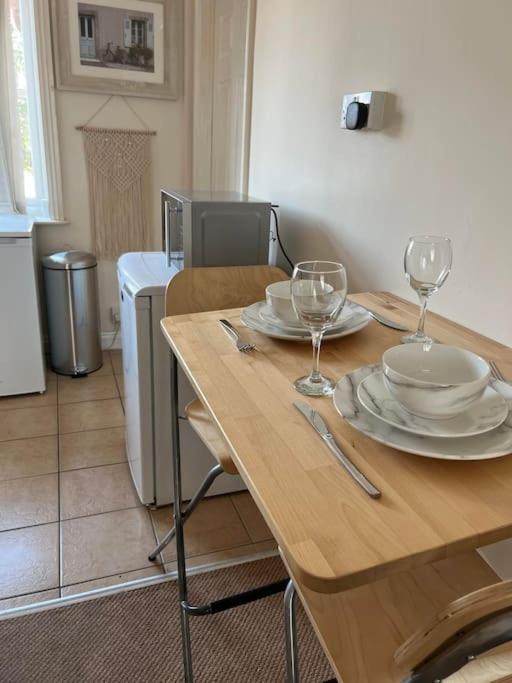 1 Bedroom Flat Sleeps 4 In Abingdon Oxfordshire Dış mekan fotoğraf