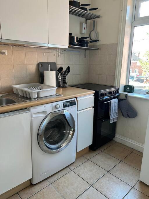 1 Bedroom Flat Sleeps 4 In Abingdon Oxfordshire Dış mekan fotoğraf